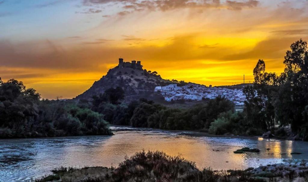La Casa De Angela Villa Almodóvar del Río Eksteriør billede